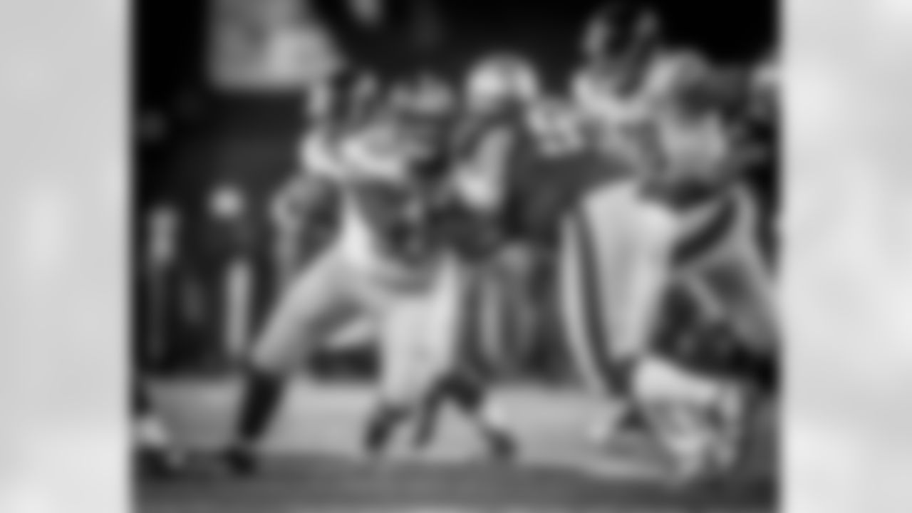 Maurkice Pouncey and Alejandro Villanueva