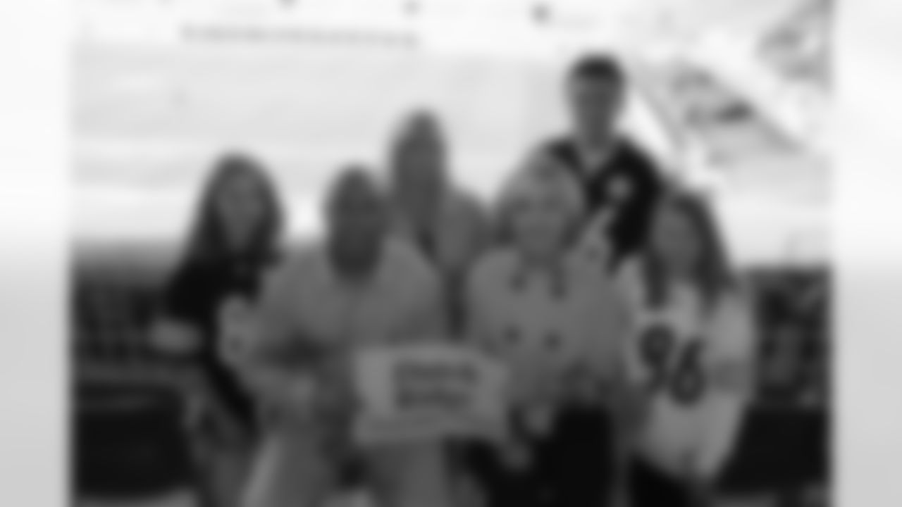08_CaringTeam_Luncheon_dh_373