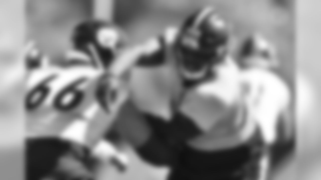 Javon Hargrave and David DeCastro
