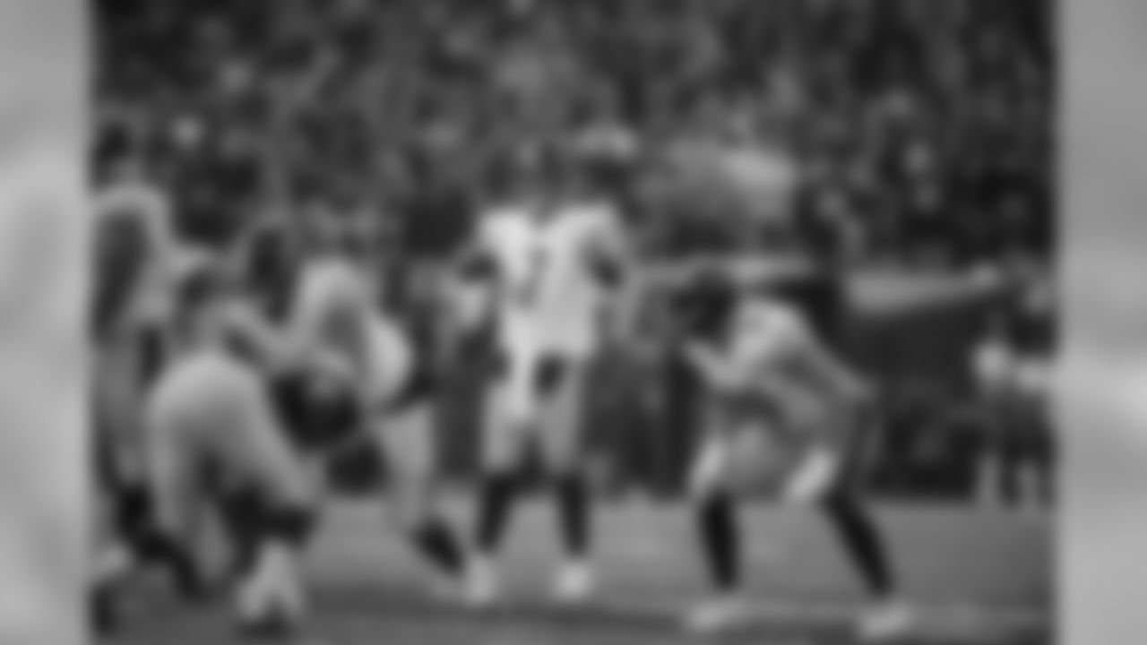 A 2018 Regular Season game between the Pittsburgh Steelers and the Oakland Raiders on Sunday, December 9, 2018.