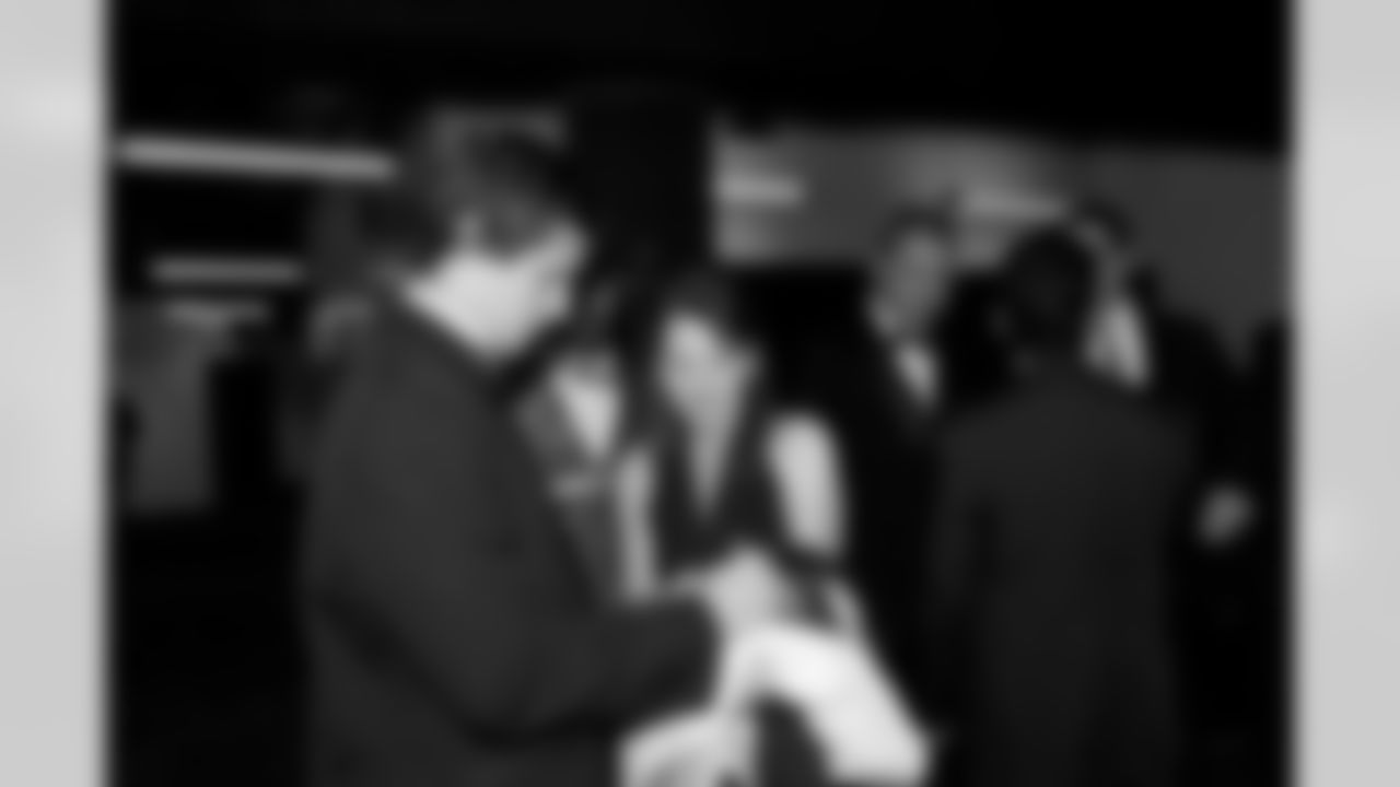 08_AIF_074