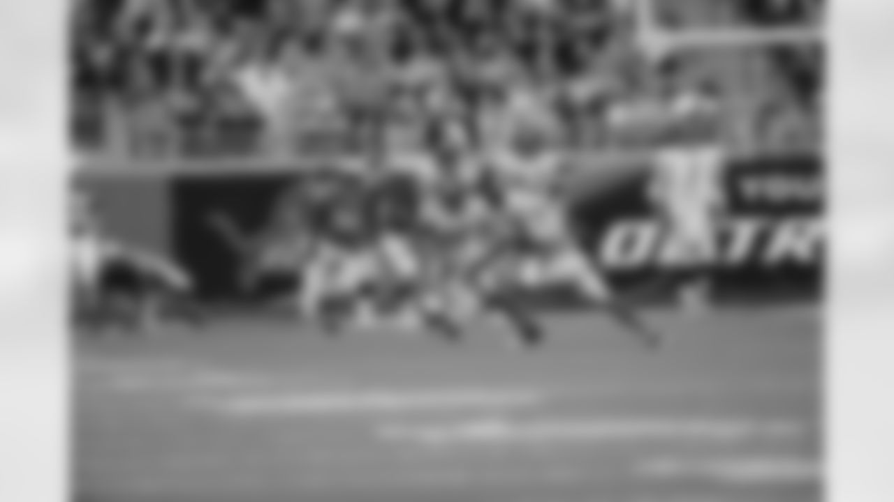 09_DET_Holmes3, Hartwig4, Roethlisberger4, Essex2