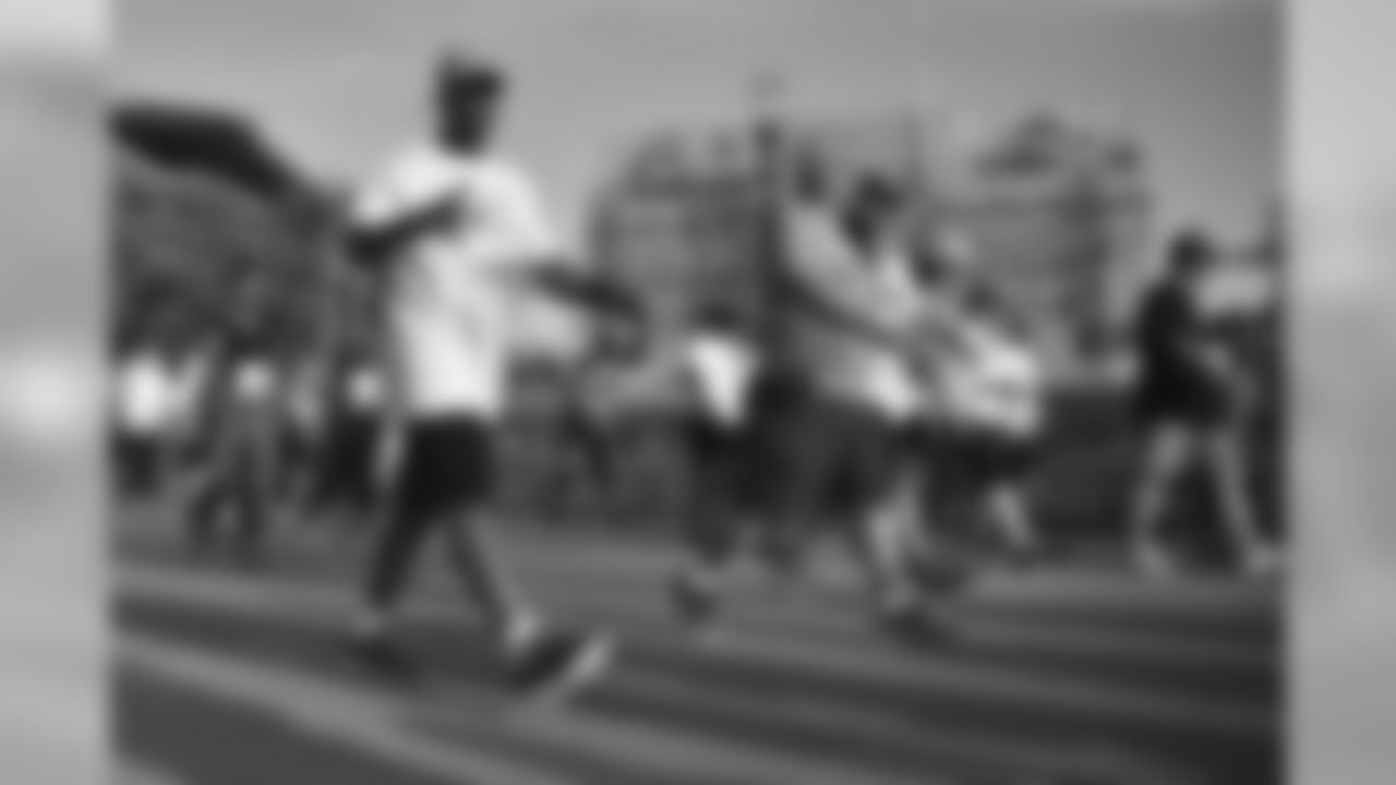 2018_GatoradeSteelers5K_0901rm0354