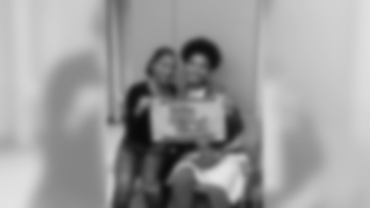 snutowel_Turner_Natirah_Dec1420191137PM_82564335_6B12A72590DE47B38AFA965F83BF6070.jpeg_82564335_6B12A72590DE47B38AFA965F83BF6070