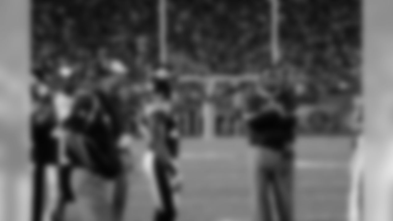09_TEN_tomlin