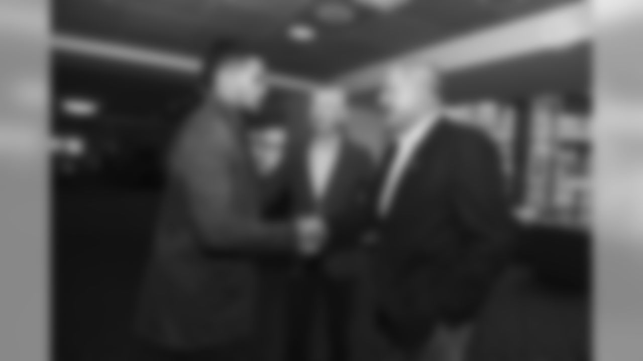 2019_CourageHouseLuncheon_1105rm_00034