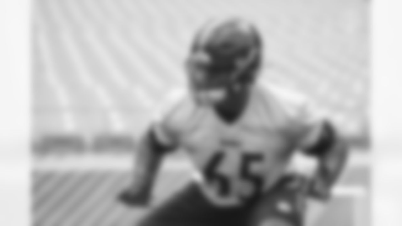 Pittsburgh Steelers offensive tackle Dan Moore Jr. (65) practices at Heinz Field during the 2021 Minicamp, Tuesday June 15, 2021. (Caitlyn Epes / Pittsburgh Steelers)