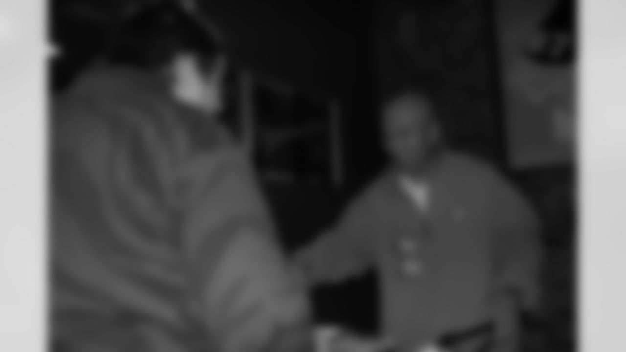 09_Ward_Thankgiving_Dinner