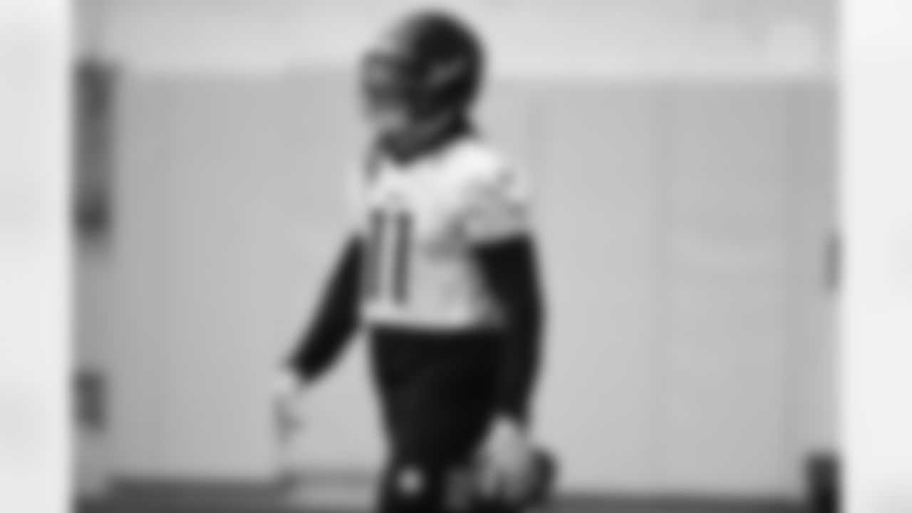 Pittsburgh Steelers wide receiver Chase Claypool (11) during practice at the UPMC Rooney Sports Complex preparing for a Week 17 matchup against the Cleveland Browns, Saturday, Jan. 1, 2022 in Pittsburgh, PA. (Karl Roser / Pittsburgh Steelers)