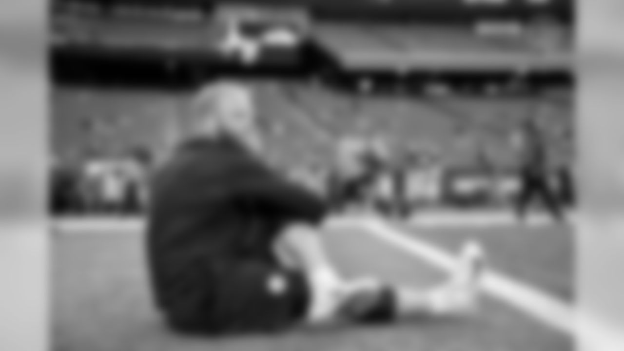 A 2019 regular season game between the Pittsburgh Steelers and the New England Patriots on Sunday, September 8, 2019.