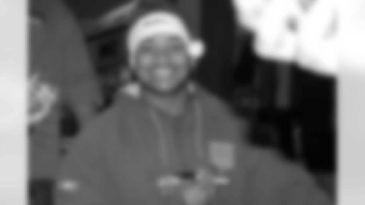 09_Childrens_Hospital_Toy_Drive