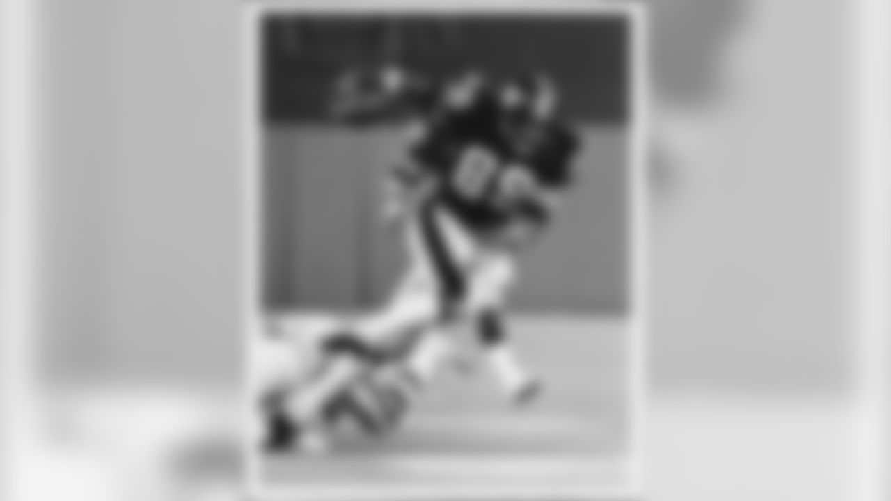 Bennie Cunningham (76-85)
