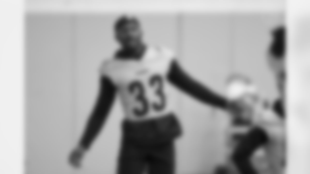 Pittsburgh Steelers cornerback Duke Dawson (33) during practice at the UPMC Rooney Sports Complex preparing for a Week 17 matchup against the Baltimore Ravens Thursday, Dec. 29, 2022 in Pittsburgh, PA. (Karl Roser / Pittsburgh Steelers)