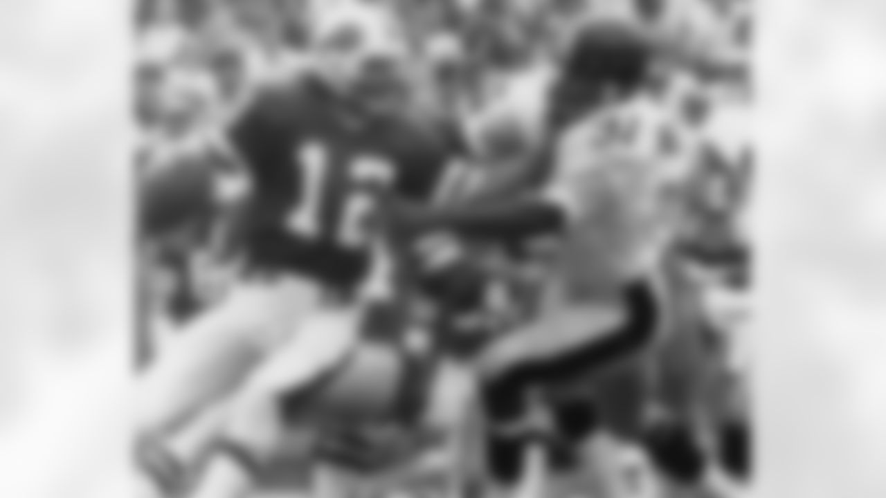 3. Donnie Shell (1974-1987) - 51 interceptions