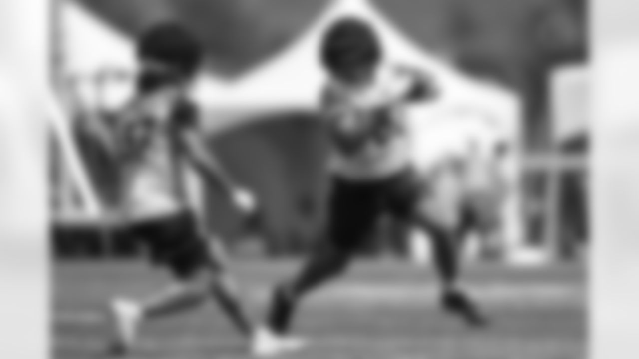 Pittsburgh Steelers tight end/fullback Connor Heyward (83) and Pittsburgh Steelers safety Elijah Riley (37) train at Saint Vincent College during the 2023 Steelers Training Camp on Thursday, Aug. 17, 2023 in Latrobe, PA. (Karl Roser / Pittsburgh Steelers)