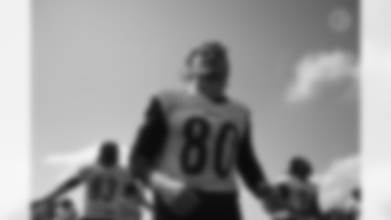 Pittsburgh Steelers wide receiver Mathew Sexton (80) participates in the Organized Team Activities (OTAs), Thursday June 10, 2021 at the UPMC Rooney Sports Complex. (Karl Roser / Pittsburgh Steelers)
