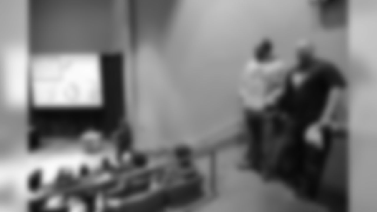 09_SpaceStation_Hoke_Keisel_dh_109