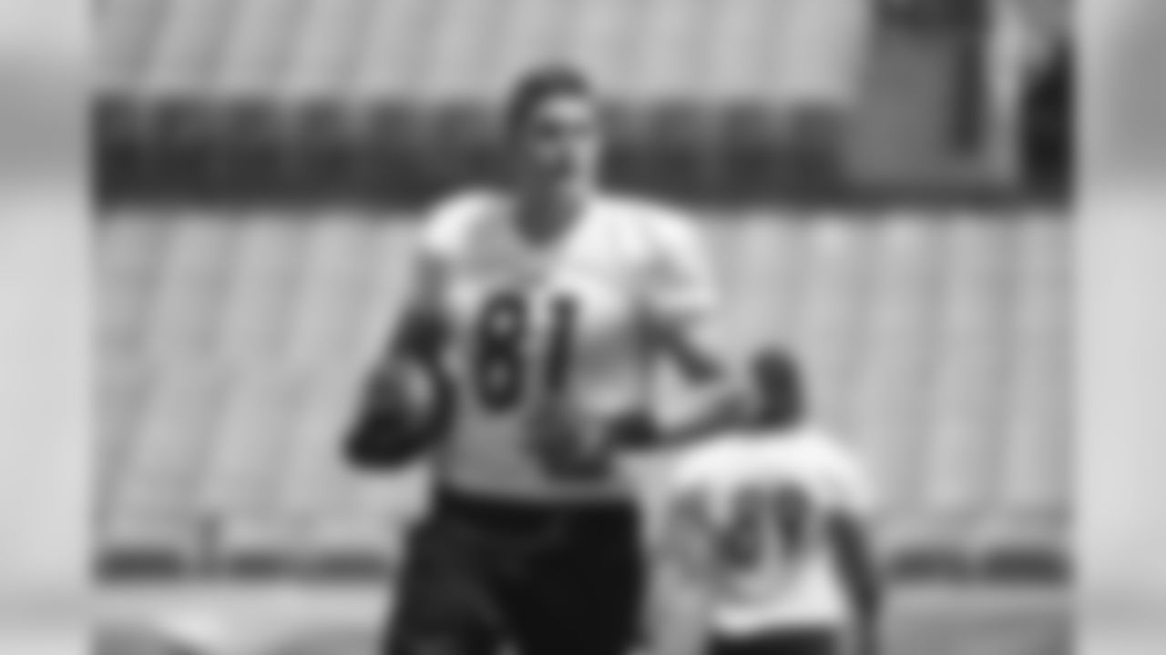 Pittsburgh Steelers tight end Zach Gentry (81) trains at Heinz Field during the Steelers 2020 Training Camp, Tuesday, Aug. 4, 2020 in Pittsburgh, PA. (Karl Roser / Pittsburgh Steelers)