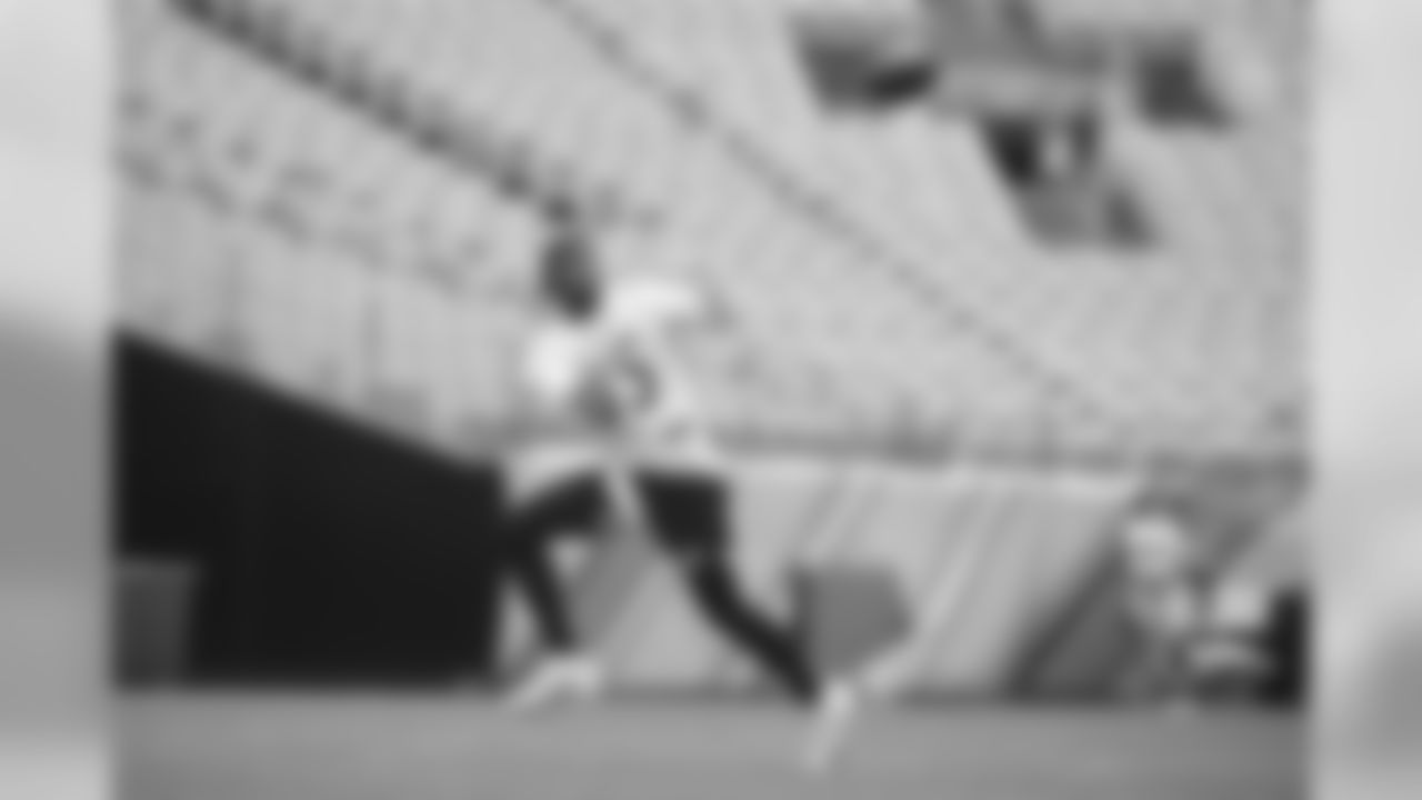 Pittsburgh Steelers tight end Eric Ebron (85) trains at Heinz Field during the Steelers 2020 Training Camp, Thursday, Aug. 6, 2020 in Pittsburgh, PA. (Karl Roser / Pittsburgh Steelers)