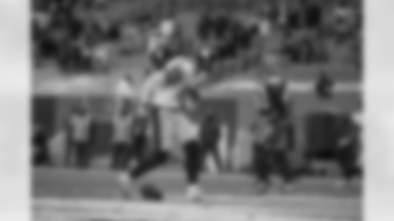 Pittsburgh Steelers wide receiver JuJu Smith-Schuster (19) during a regular season game between the Pittsburgh Steelers and the Cleveland Browns, Sunday, Jan. 3, 2021 in Cleveland, OH. The Browns defeated the Steelers 24-22. (Karl Roser / Pittsburgh Steelers)