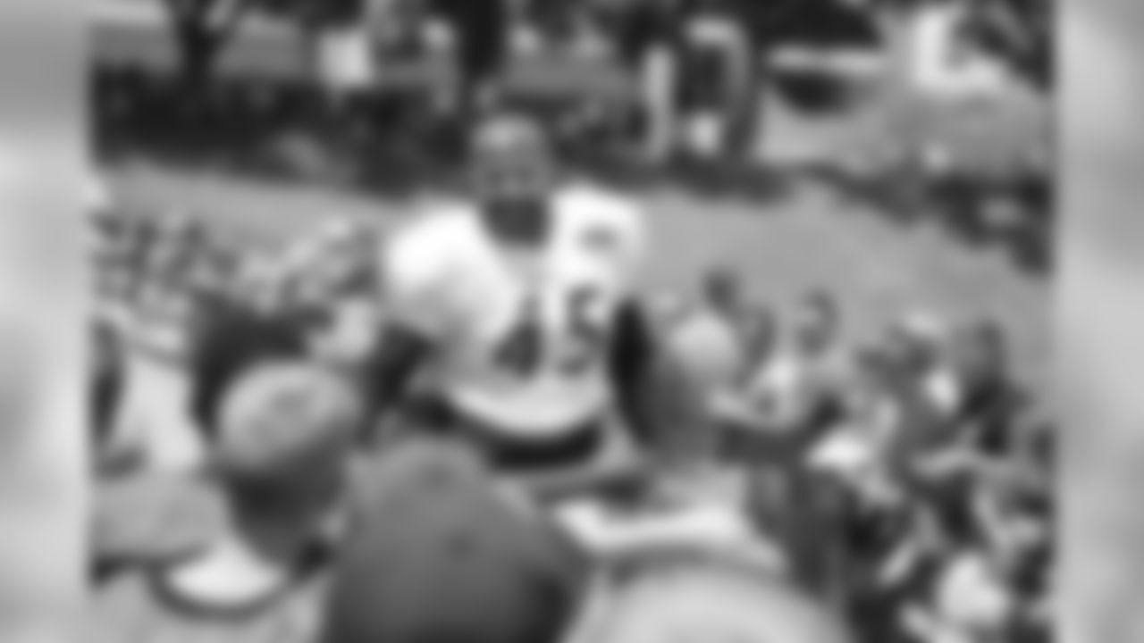 Pittsburgh Steelers players practice at Saint Vincent College during the 2018 Steelers Training Camp.