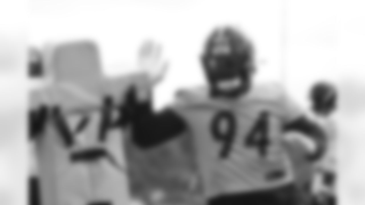 Pittsburgh Steelers defensive end Tyson Alualu (94) practices at the UPMC Rooney Sports Complex preparing for a Week 2 matchup against the Denver Broncos, Friday, Sept. 18, 2020 in Pittsburgh, PA. (Karl Roser / Pittsburgh Steelers)