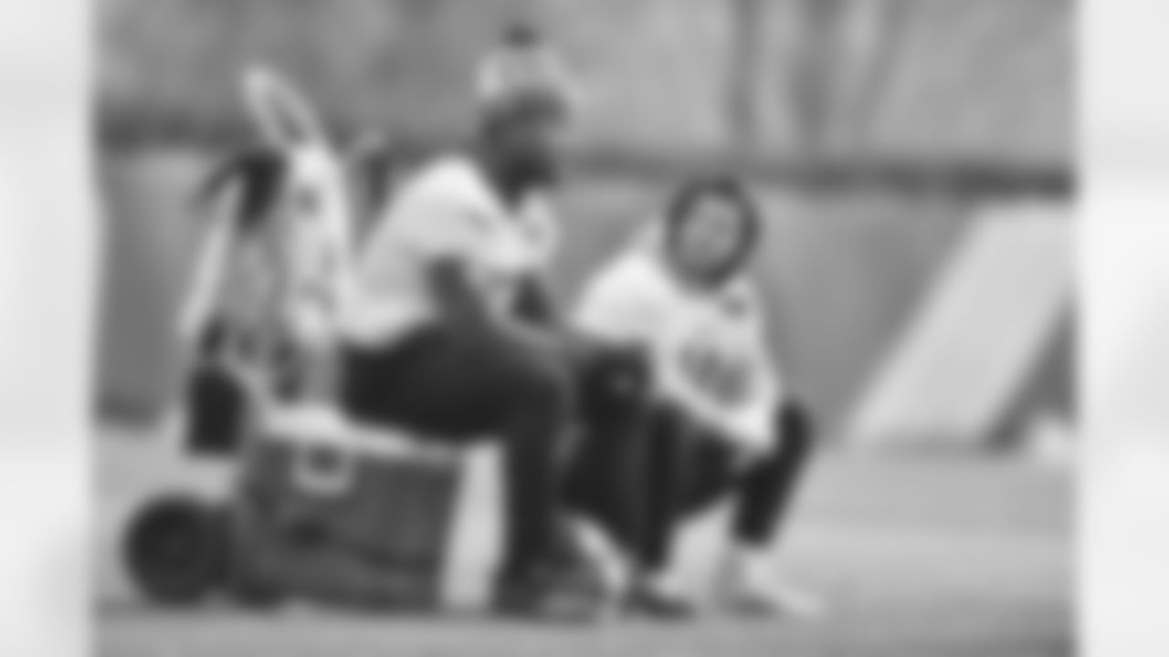 JuJu Smith-Schuster and Ryan Switzer