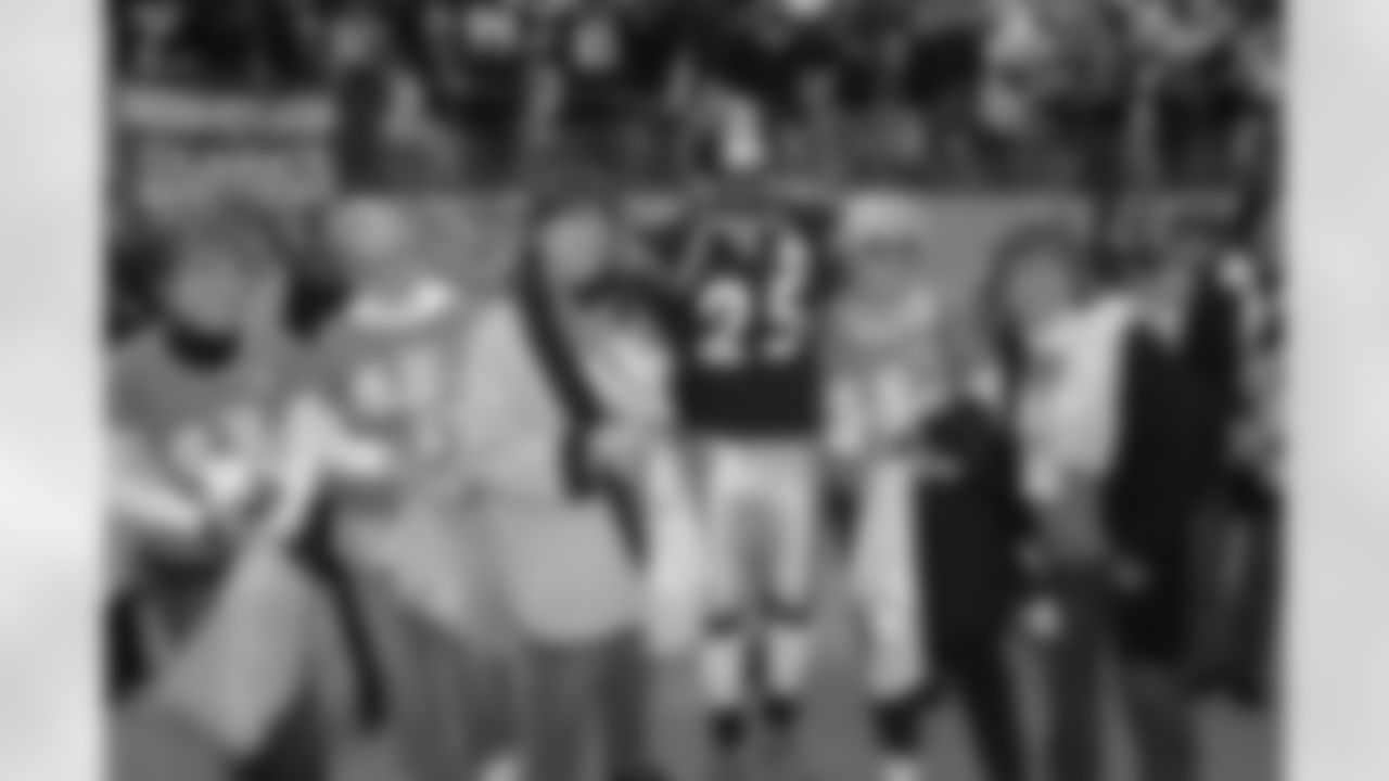 Breast Cancer Survivors and Ryan Clark