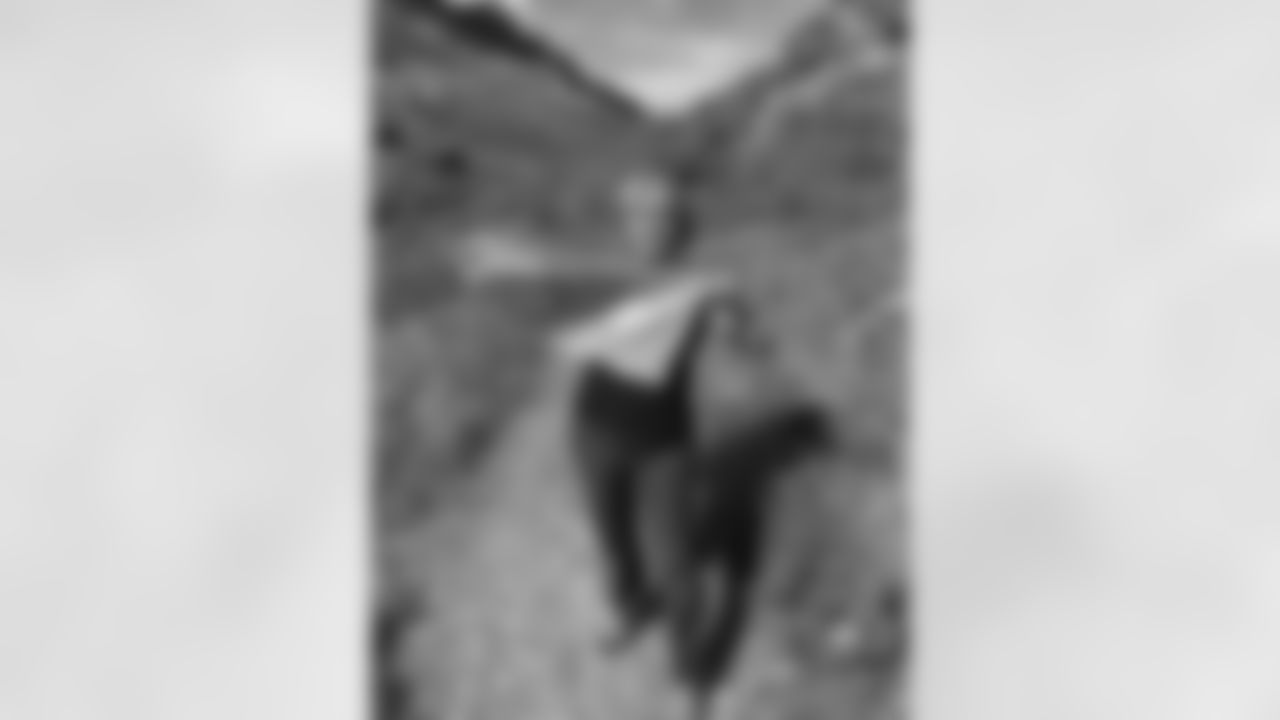 SNUTraditions_TerribleTowelAroundTheWorld_Nov82020207PM_Negri_Sherlyn_97494590_9B9979B22A4E4730852A6F4EBA3D1329.jpeg_97494590_9B9979B22A4E4730852A6F4EBA3D1329
