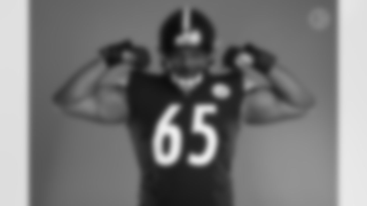 Pittsburgh Steelers offensive tackle Dan Moore Jr. (65) poses for a photo during the Steelers 2021 media day, Saturday, July 24, 2021 in Pittsburgh, PA. (Caitlyn Epes / Pittsburgh Steelers)