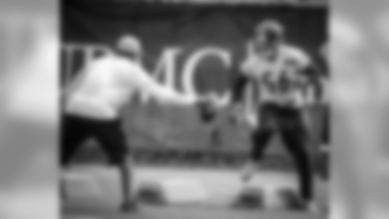 Joey Porter, Anthony Chickillo