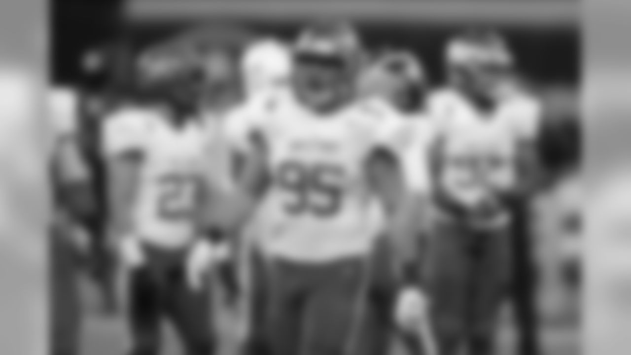 LB Alex Highsmith - No. 56