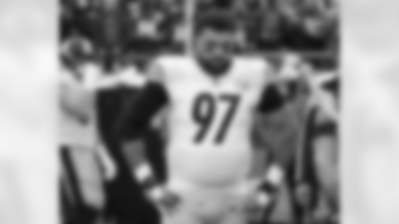Pittsburgh Steelers defensive tackle Cameron Heyward (97) during a regular season game between the Pittsburgh Steelers and the Kansas City Chiefs, Sunday, Dec. 26, 2021 in Kansas City, MO. The Chiefs beat the Steelers 36-10. (Karl Roser / Pittsburgh Steelers)