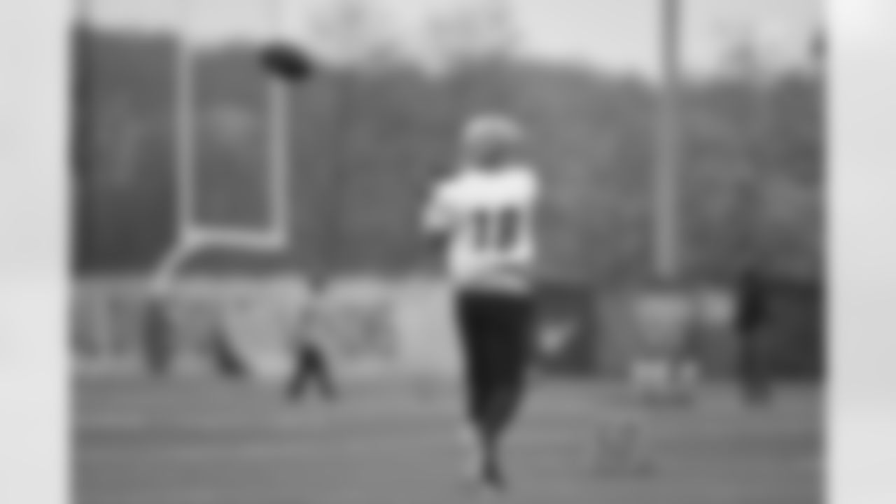 Pittsburgh Steelers wide receiver Diontae Johnson (18) practices at the UPMC Rooney Sports Complex preparing for a Week 12 matchup against the Baltimore Ravens, Tuesday, Nov. 24, 2020 in Pittsburgh, PA. (Caitlyn Epes / Pittsburgh Steelers)