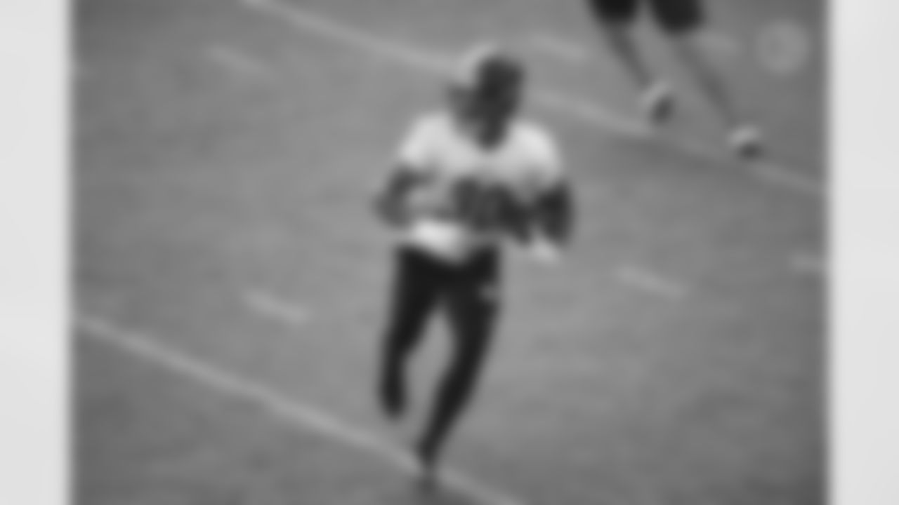 Pittsburgh Steelers running back James Conner (30) practices at the UPMC Rooney Sports Complex preparing for a Week 1 matchup against the New York Giants, Thursday, Sept. 10, 2020 in Pittsburgh, PA. (Caitlyn Epes / Pittsburgh Steelers)
