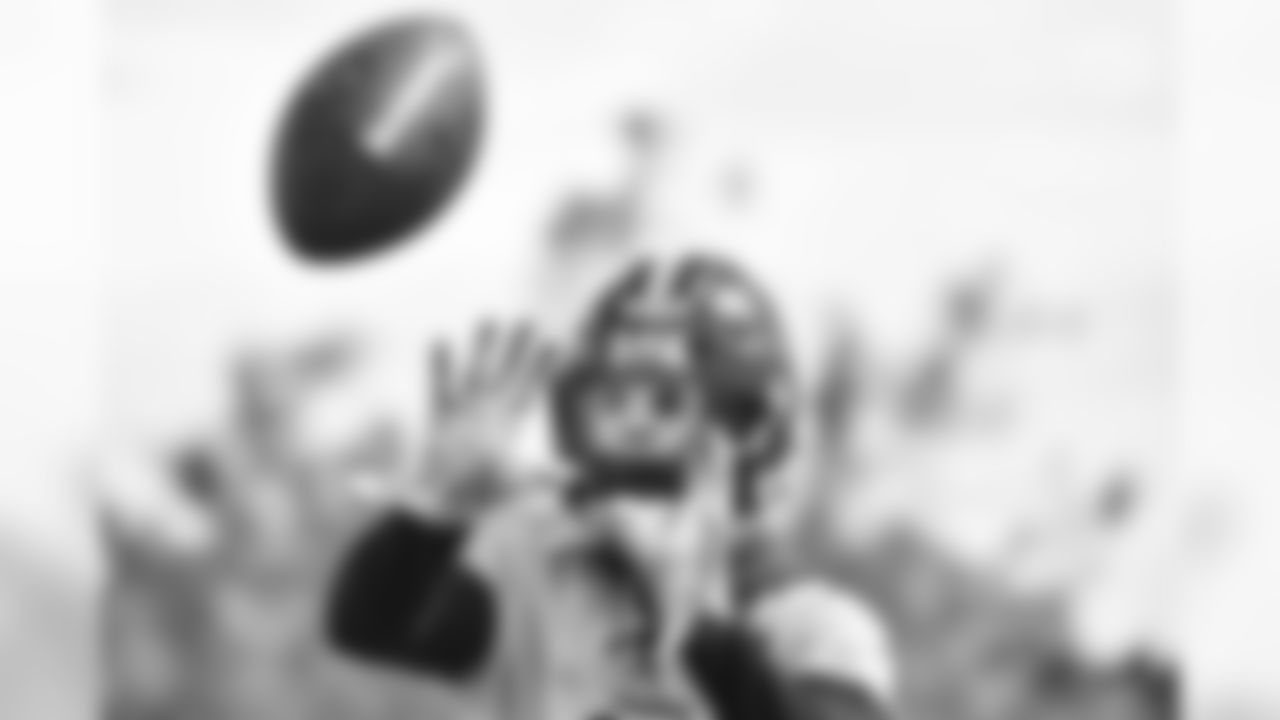 Cameron Sutton