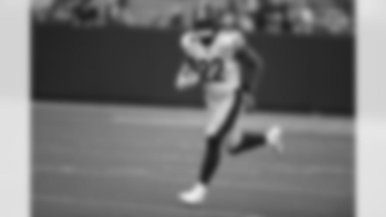 Pittsburgh Steelers running back Najee Harris (22) during a regular season game between the Pittsburgh Steelers and the Green Bay Packers, Sunday, Oct. 3, 2021 in Green Bay, WI. (Karl Roser / Pittsburgh Steelers)