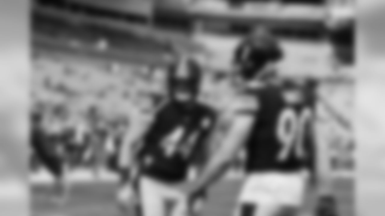 A 2019 regular season game between the Pittsburgh Steelers and the Seattle Seahawks on Sunday, September 15, 2019.