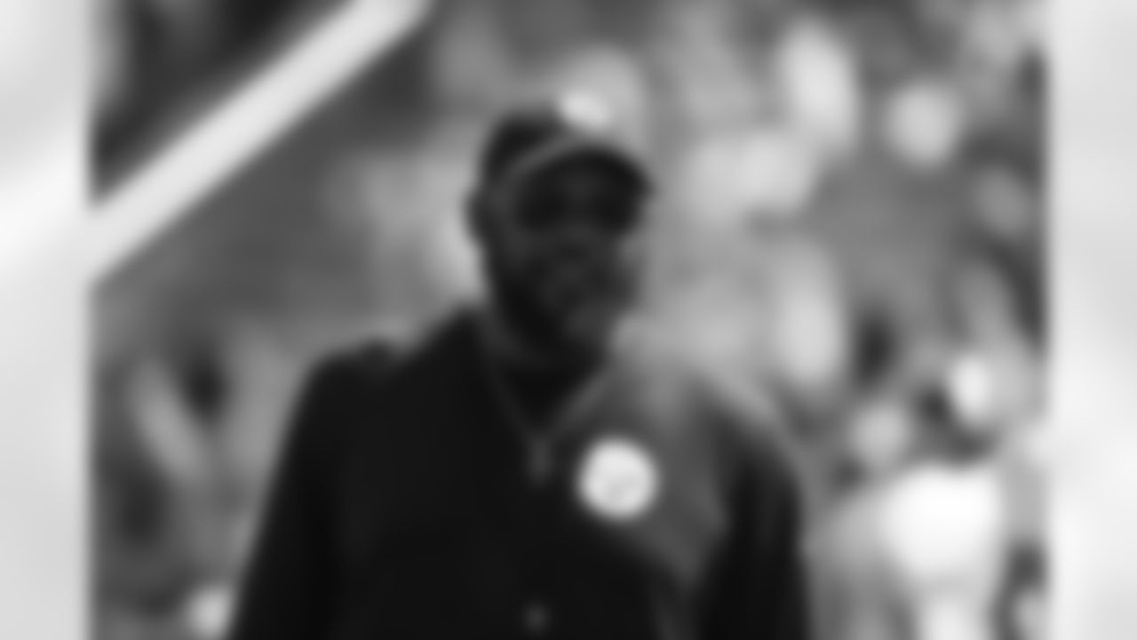 Pittsburgh Steelers Head Coach Mike Tomlin trains at Saint Vincent College during the 2022 Steelers Training Camp on Wednesday, Aug. 3, 2022 in Latrobe, PA. (Taylor Ollason / Pittsburgh Steelers)