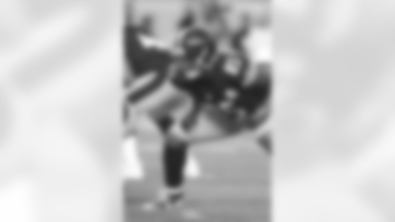 Xavier Grimble (2016-2018)