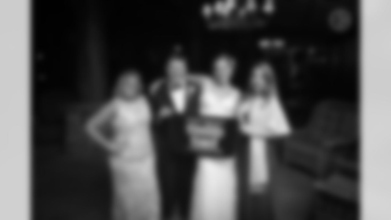 SNUTraditions_TerribleTowelAroundTheWorld_Jan102021753PM_Boyle_Jessica_97494590_29EDD562078545C8A3428A9AB56B269A.jpeg_97494590_29EDD562078545C8A3428A9AB56B269A