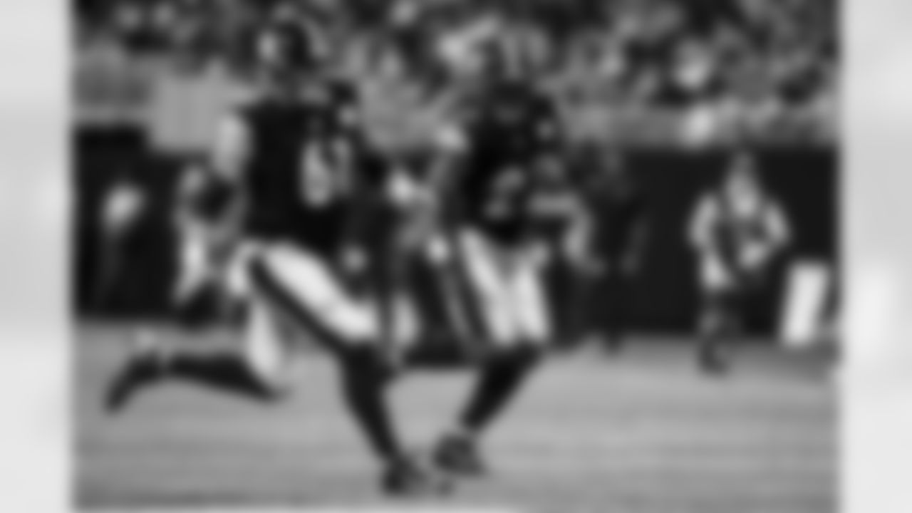 Pittsburgh Steelers running back Najee Harris (22) during a preseason game between the Pittsburgh Steelers and the Atlanta Falcons, Thursday, Aug. 24, 2023 in Atlanta, GA. (Karl Roser / Pittsburgh Steelers)