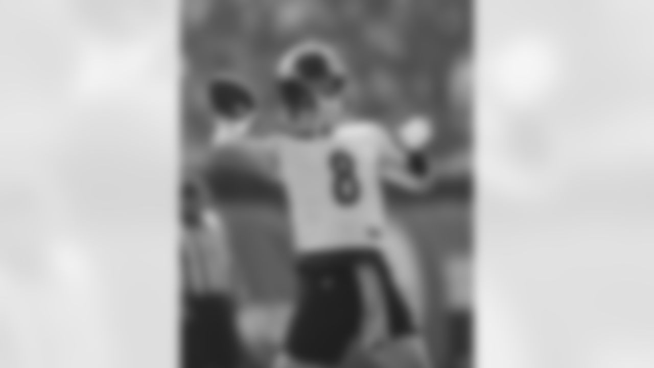 Pittsburgh Steelers quarterback Kenny Pickett (8) during practice at the UPMC Rooney Sports Complex preparing for a Week 4 matchup against the Houston Texans Friday, Sept. 29, 2023 in Pittsburgh, PA. (Karl Roser / Pittsburgh Steelers)