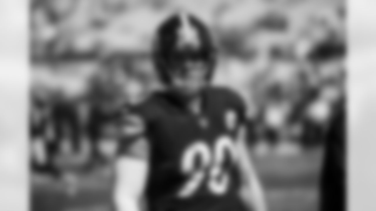 Pittsburgh Steelers linebacker T.J. Watt (90) during a regular season game between the Pittsburgh Steelers and the Las Vegas Raiders, Sunday, Sept. 19, 2021 in Pittsburgh, PA. The Raiders beat the Steelers 26-17. (Karl Roser / Pittsburgh Steelers)