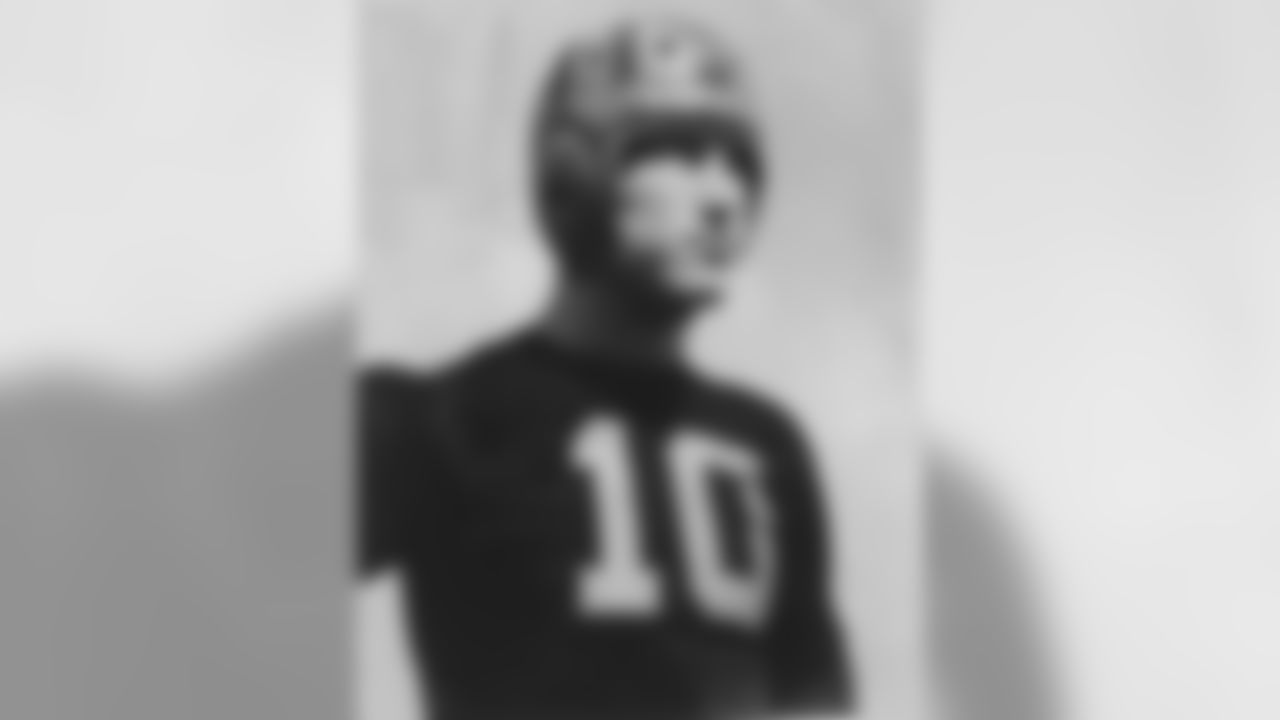 1938 BYRON WHIZZER WHITE: Convinced to delay his Rhodes Scholarship to the University of Oxford by the then-outrageous sum of $10,000 to play professional football, White, a single-wing tailback, led the NFL in rushing attempts (152), yards (567), and yards from scrimmage (655), but the Steelers finished 2-9. Whites true impact came as the 12th-longest serving justice in U.S. Supreme Court history. Appointed to the court by President John F. Kennedy in 1962, White retired in 1993. Of all the athletes I have known in my lifetime, I'd have to say Whizzer White came as close to anyone to giving 100 percent of himself when he was in competition, said Rooney.