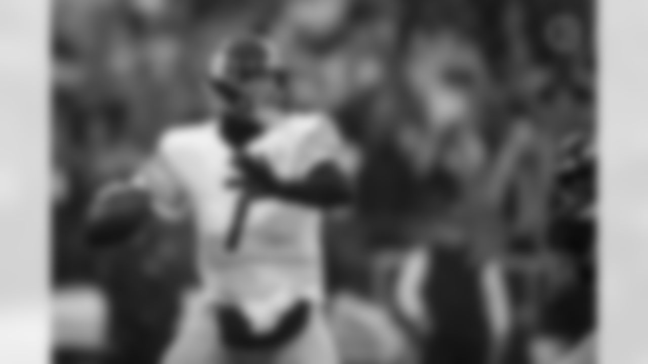 Pittsburgh Steelers quarterback Ben Roethlisberger (7) during a regular season game between the Pittsburgh Steelers and the Baltimore Ravens, Sunday, Jan. 9, 2022 in Baltimore, MD. The Steelers beat the Ravens 16-13. (Karl Roser / Pittsburgh Steelers)