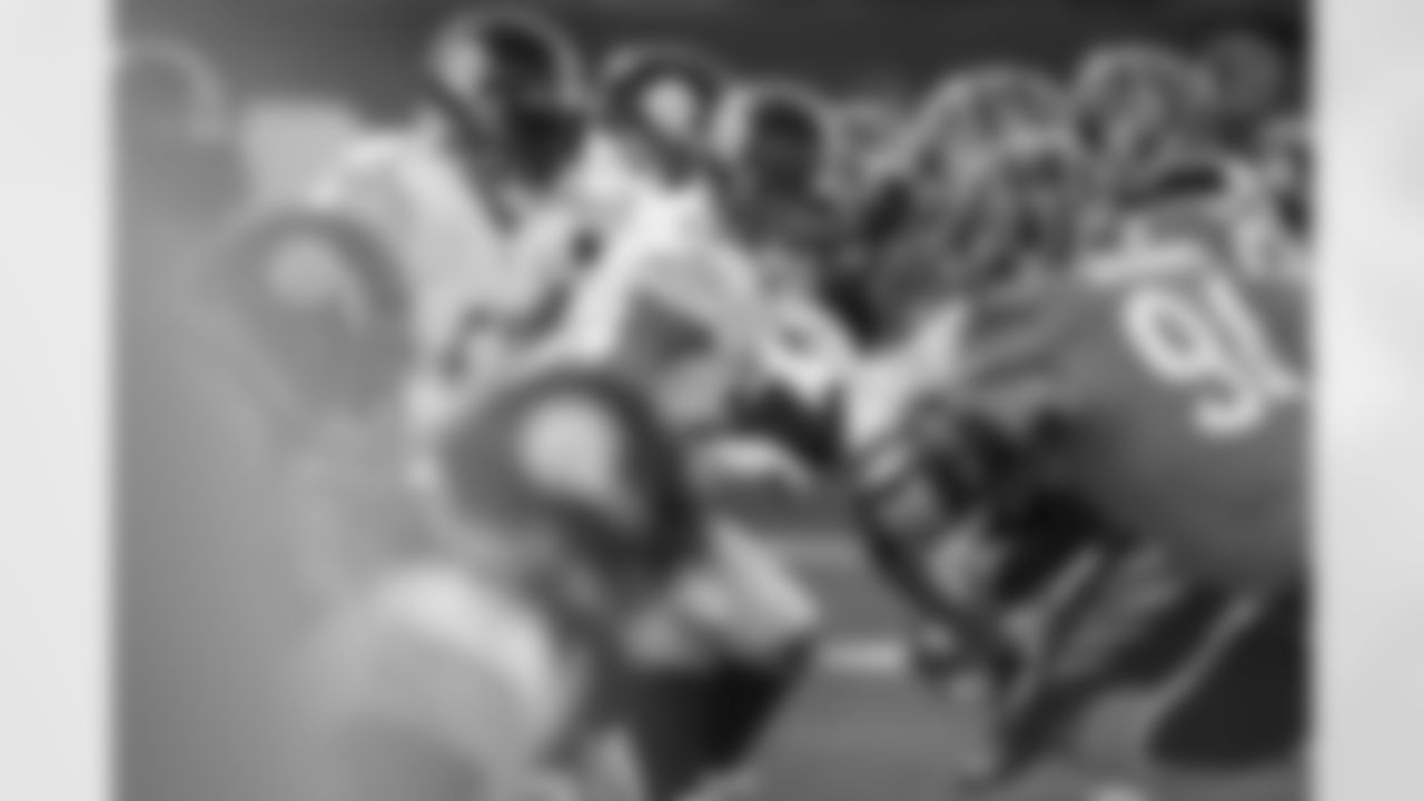 Pittsburgh Steelers center Kendrick Green (53) during a regular season game between the Pittsburgh Steelers and the Cincinnati Bengals, Sunday, Nov. 28, 2021 in Cincinnati, OH. The Bengals beat the Steelers 41-10. (Karl Roser / Pittsburgh Steelers)