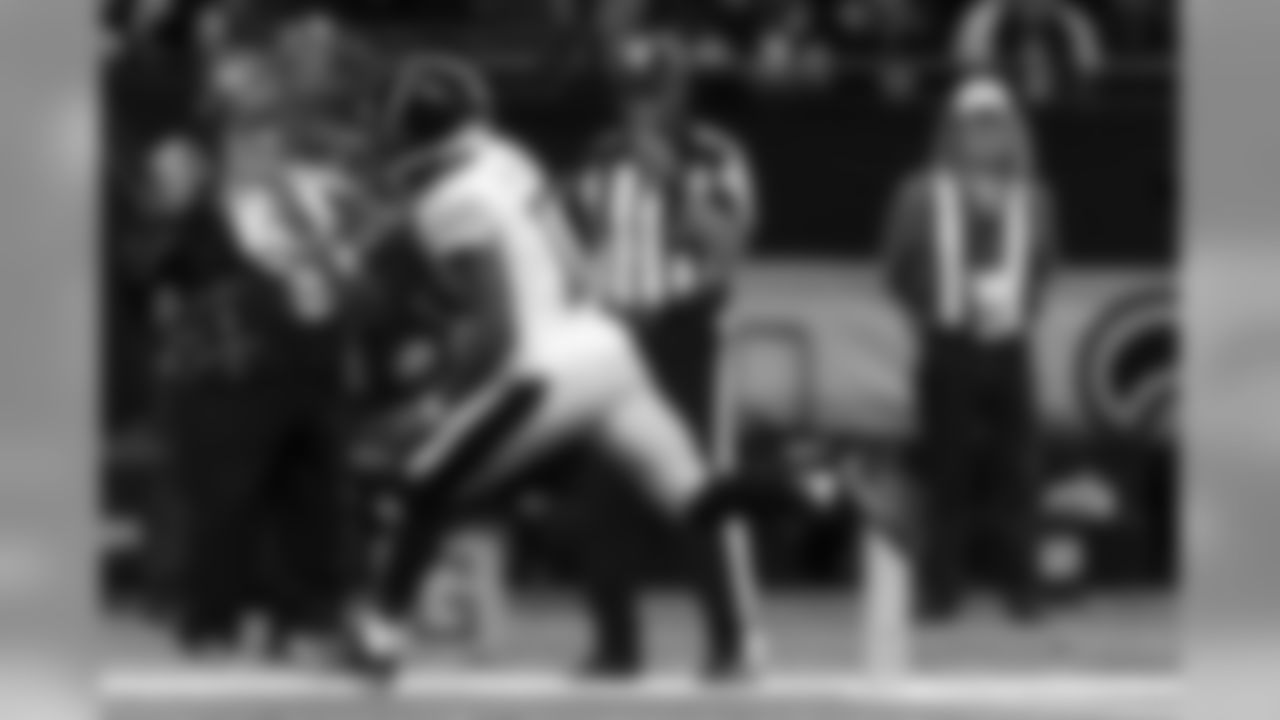 A 2018 Regular Season game between the Pittsburgh Steelers and the New Orleans Saints on Sunday, December 23, 2018.