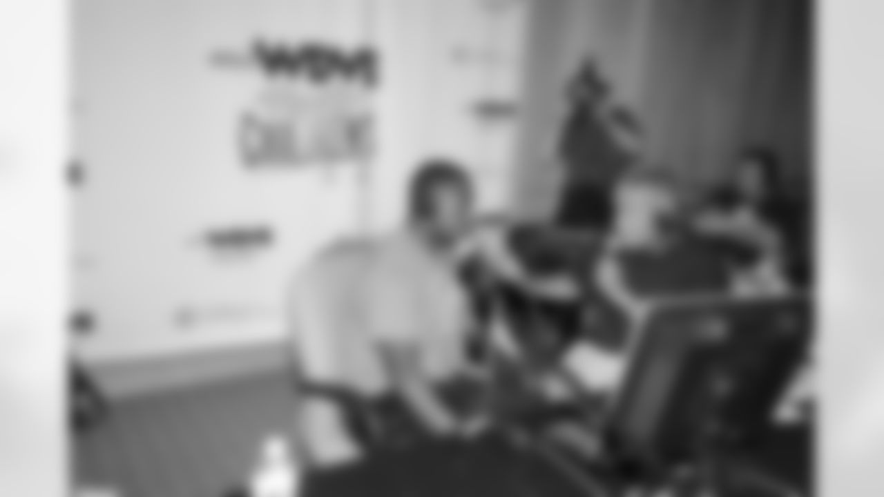 08_CH_RadioThon_80