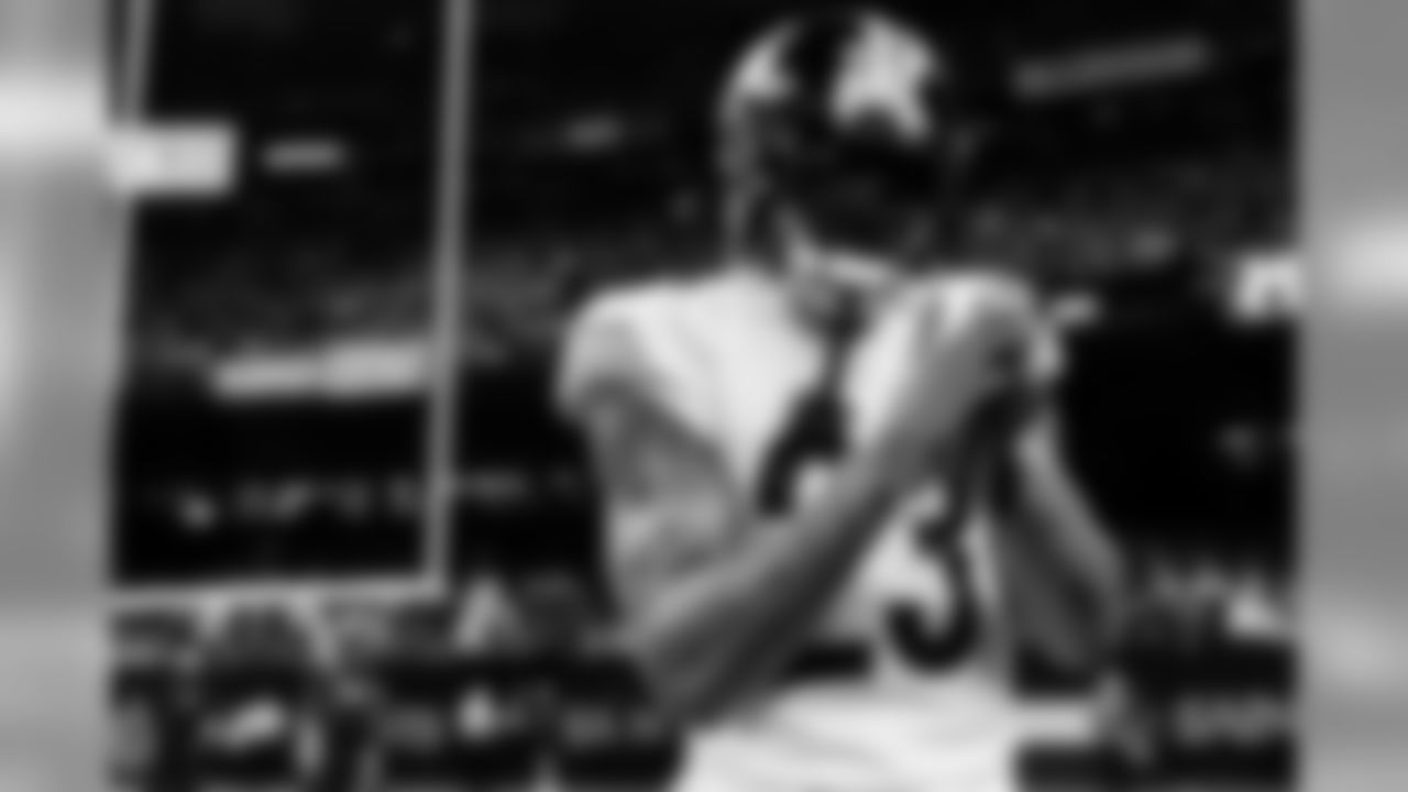 A 2018 Regular Season game between the Pittsburgh Steelers and the New Orleans Saints on Sunday, December 23, 2018.